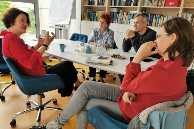 Wie verändert sich die Bildungslandschaft? Zu Besuch in zwei Fürther Schulen