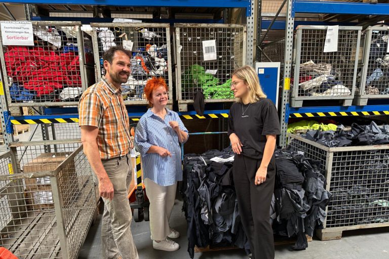 Unternehmensbesuch bei TURNS: Innovation für die Kreislaufwirtschaft in der Textilbranche