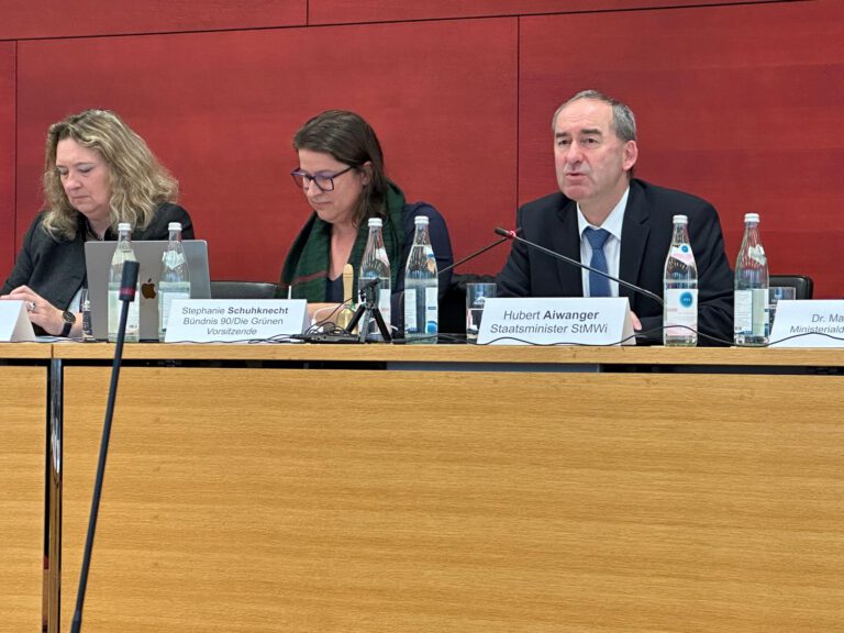 Mittelstandsbericht 2025: Abgeordnete Barbara Fuchs fordert klaren Zukunftskurs für Bayerns Mittelstand