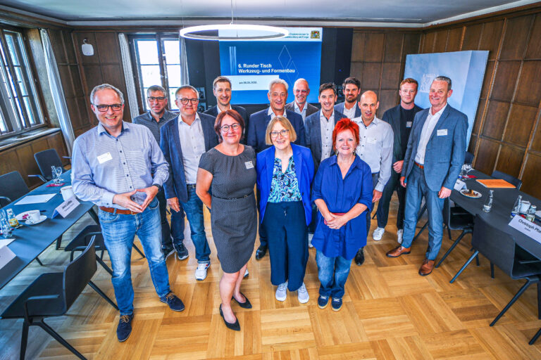 Vorfinanzierung des Werkzeug- und Formenbaus im Fokus